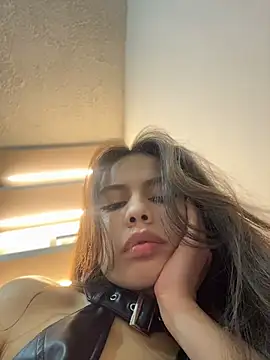 AleeshaCameron2