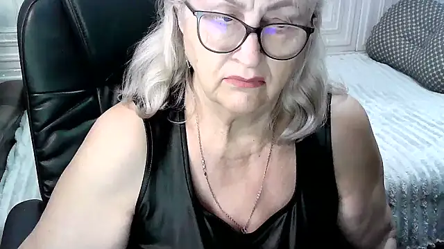LolkaAlyss live cam
