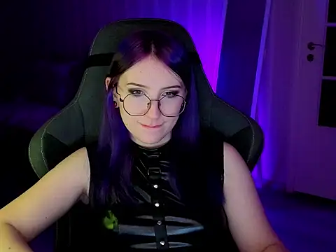 violet-siren-x