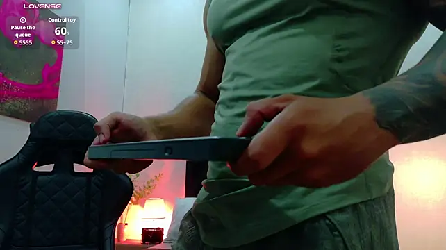 Brad_Summer live webcam
