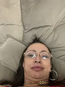 BurryEarmark live sex cam