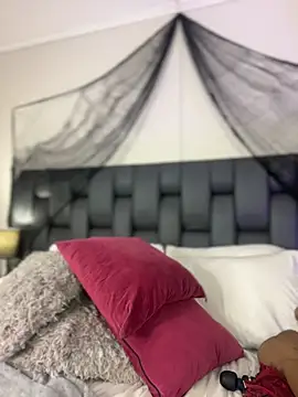 MiilaBlake webcam