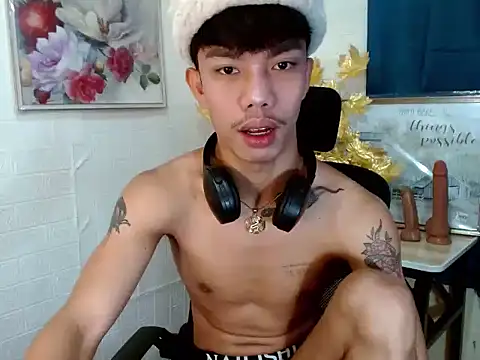 yourbabyjerson143 (M young) - welcome to my room help me here have fun