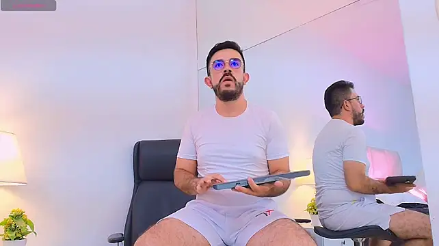 NicoSaint_ live sex cam
