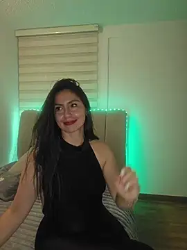 Scarrletfoxx_