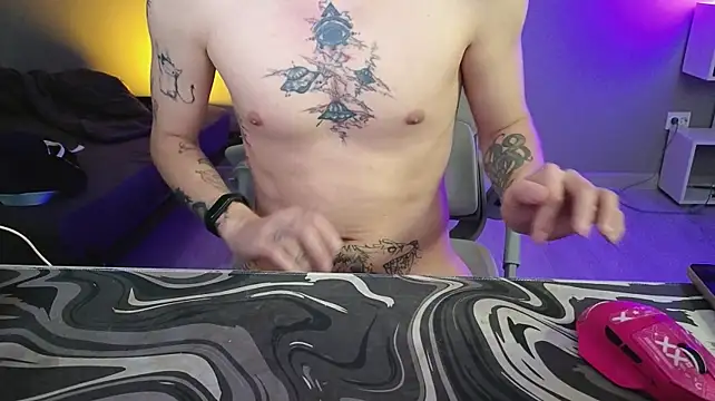 DENIS_HERE