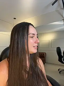 ava_blue live cam