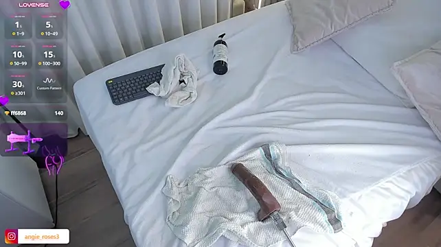 angiee_roses (F young) - squirt