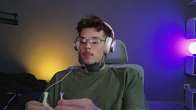 DENIS_HERE
