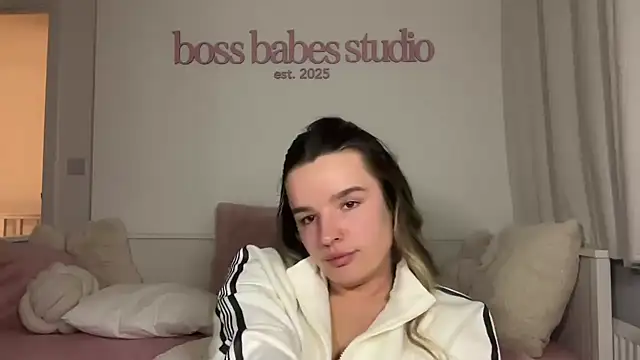 maisiesmithx