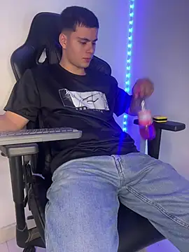 Liam_Mateo