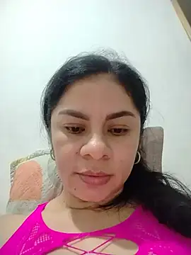 luna_pinky