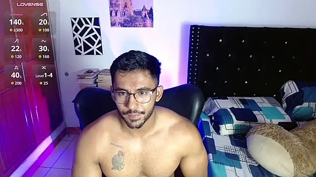 romanpearce_ (M young) - naked