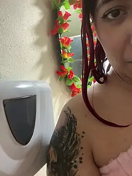 Annie_Rusel webcam