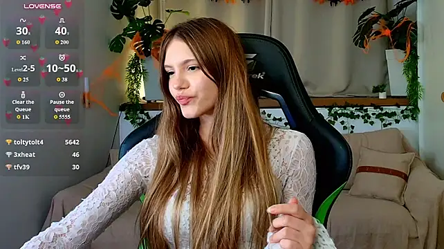 Aurelia_Thorn live cam preview