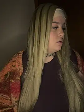 AmberMiller_official