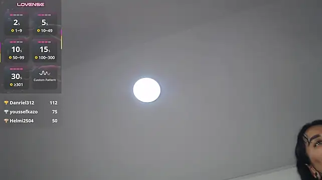 nina_hot26