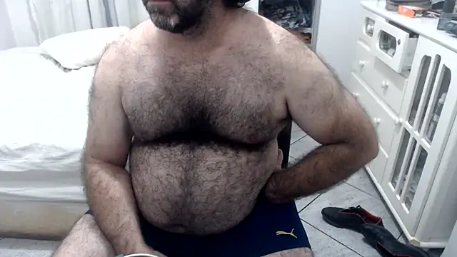 MysterBearMG live cam