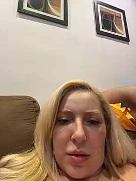Juuhschmitt live sex cam