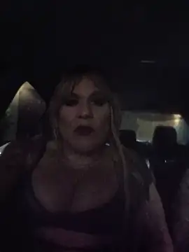 deedeedoll82222 (T milf) - sexy outfits for my men in here