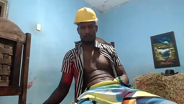 elcaballeronegro24 (Ask my age) - hot builder with cumshot in exclusive