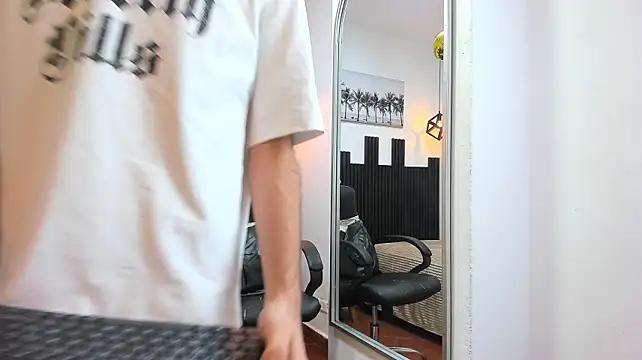 trevor_mob (M twink) - totally naked and hard