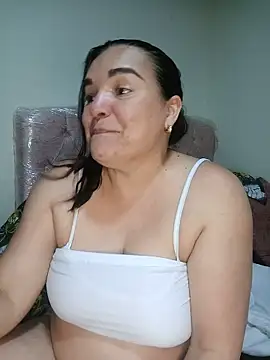 zuleyka_47 (F milf) - play tits ,🍐🍐