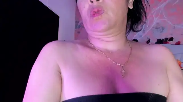 valerysex_ (F milf) - SQUIRT  Now 💦💦