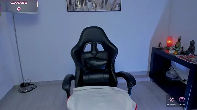 Sara_Charmy