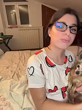 vanessafasanellivip (F young) - Masturbazione primo piano