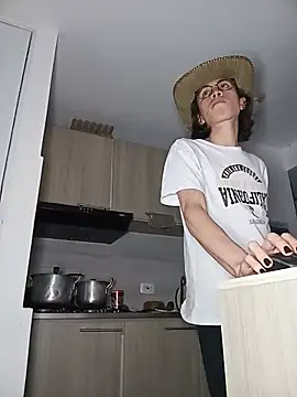 Nox_guy_next_door live cam