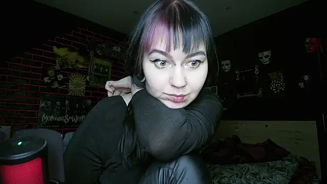 MoorderxDoll live cam