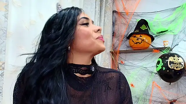 miapassionx (G young) - 🎃fingers in my ass but fucked hard 🎃