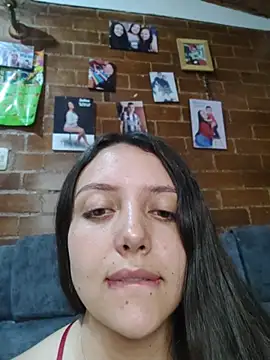 Bella_Karoline