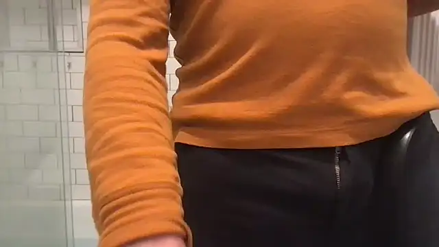 nvversguynextdoor