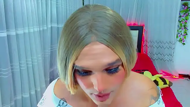 TaylorMon live cam