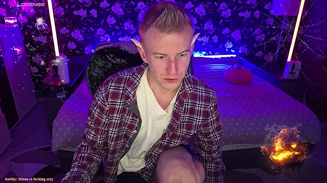 Vuitton live sex cam