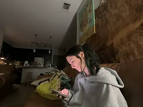 ash10alex live cam