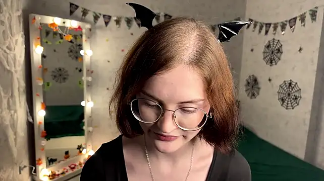 FakeLamb live cam