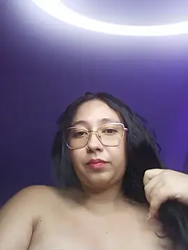 Violetta-27 live cam preview