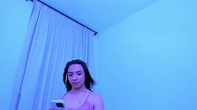 Moonlight1002 live sex cam