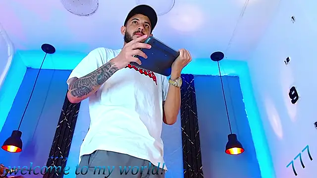 Erick_Wall