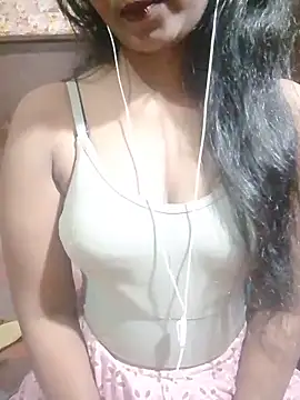 Ayesha_khan2