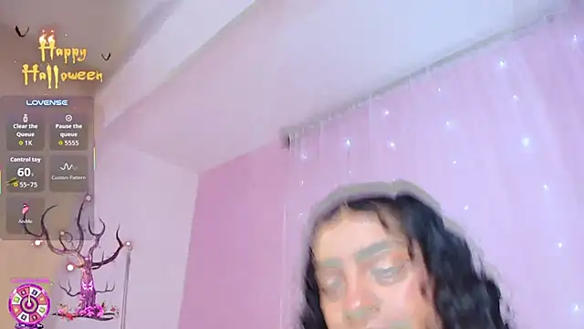 SunnyGilmoree webcam