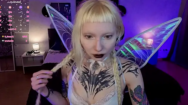 tattoo_art_baby webcam