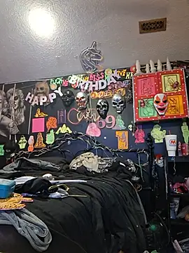 DaddyAndSplashQueen live sex cam