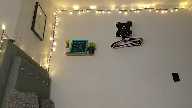 Miranda-cambell live sex cam