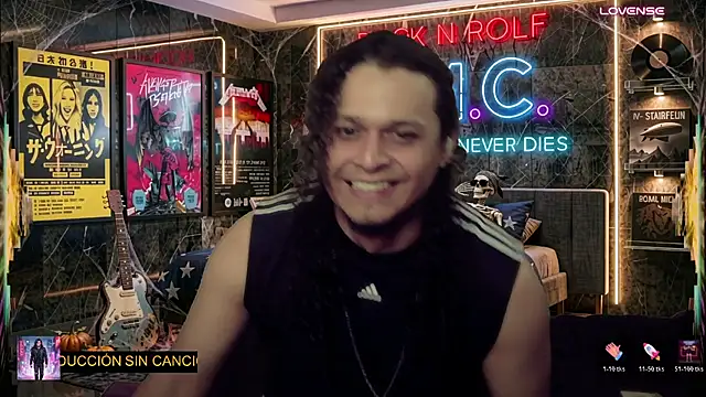 Live gay webcam of chino_roz