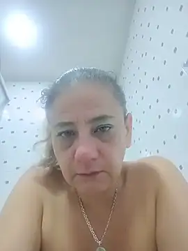 sasi_luna live cam