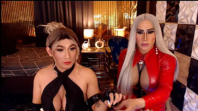 Modelo: Asianbigcum